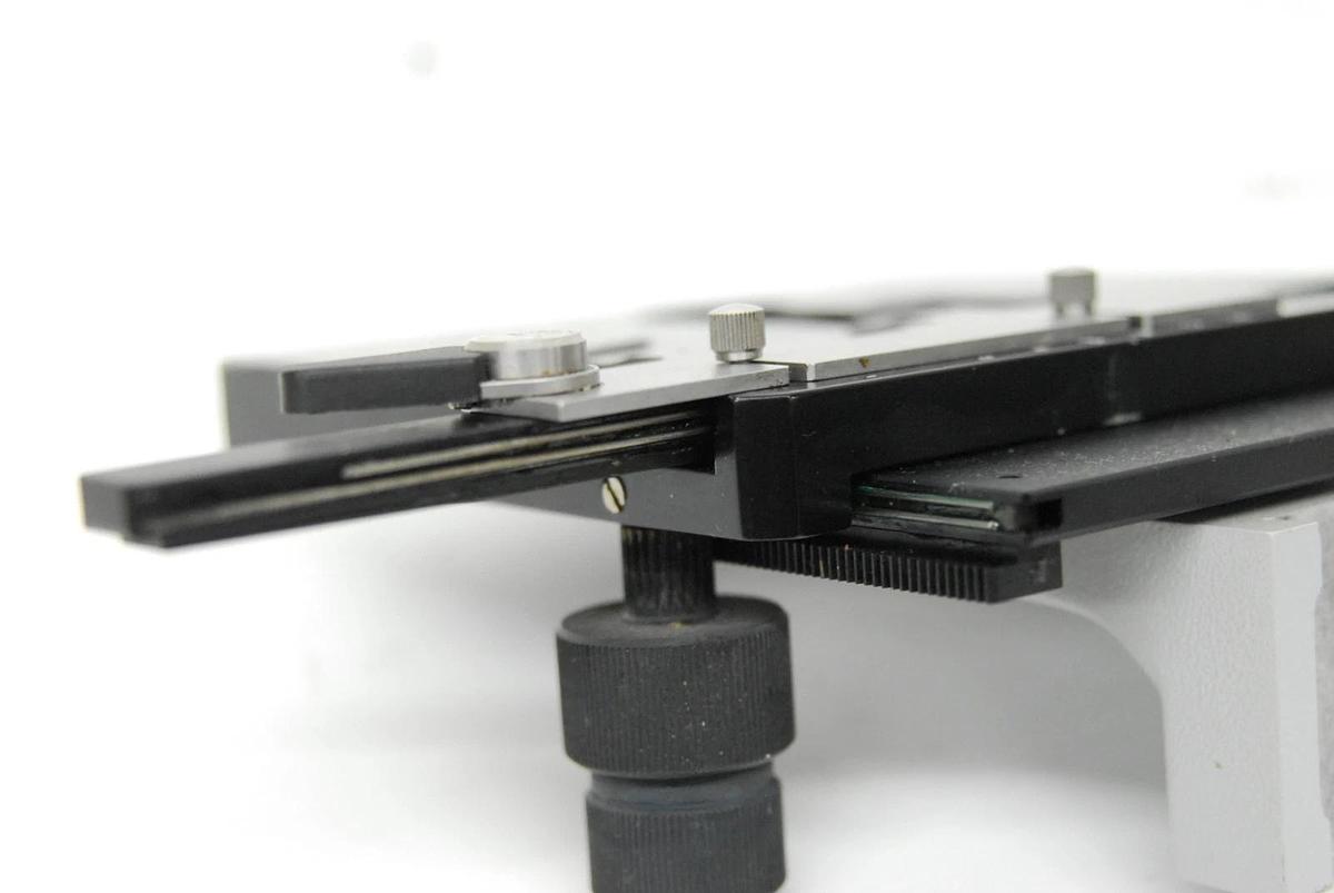 Used Zeiss 47 34 15 Mechanical Stage X-Y Stage W/ Quick Release Stage Carrier