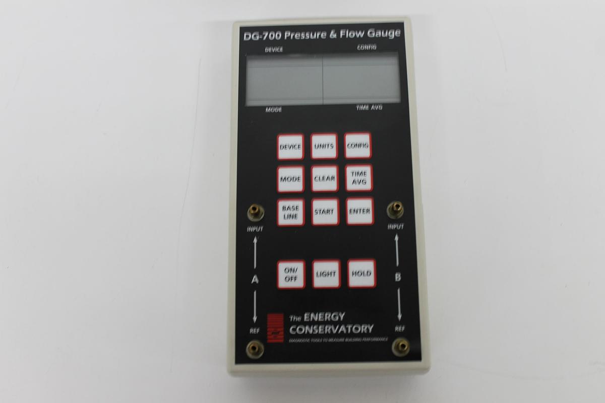 Used The Energy Conservatory DG-700 Digital Manometer Pressure & Flow Gauge