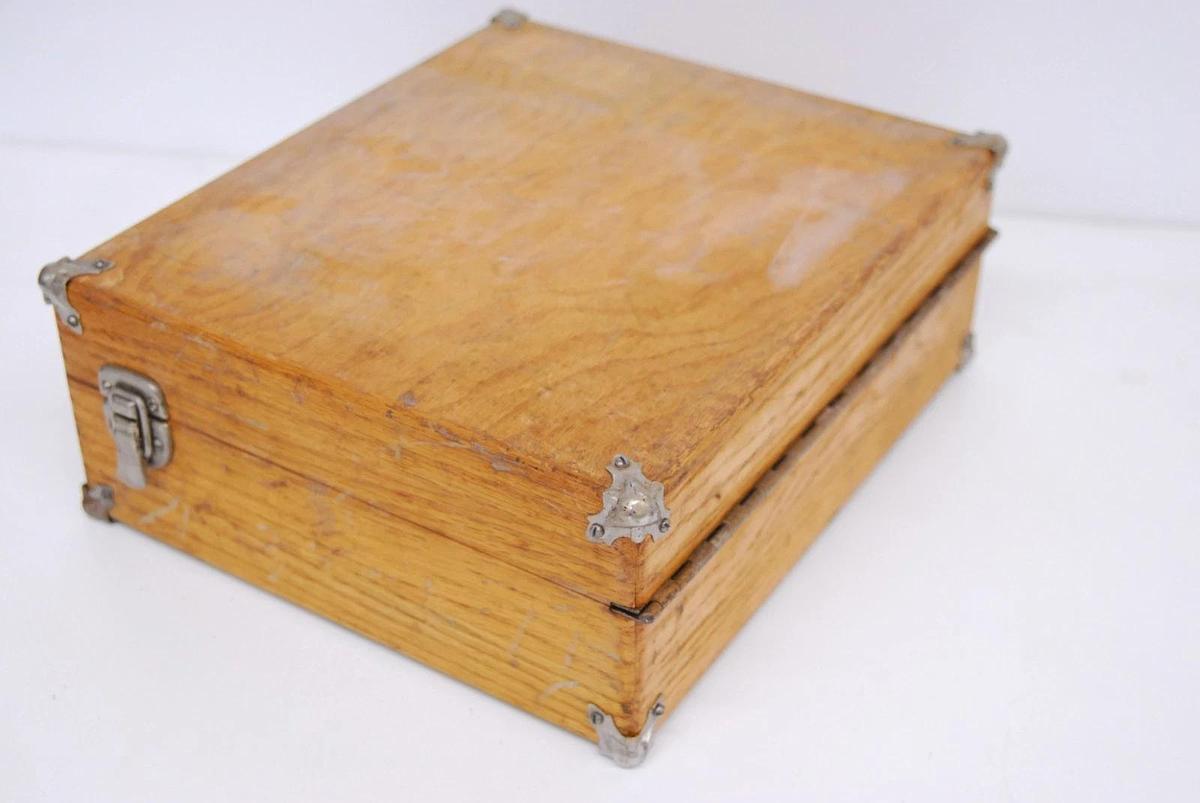 Used Morehouse 5000 LB Capacity Ring Dynamometer