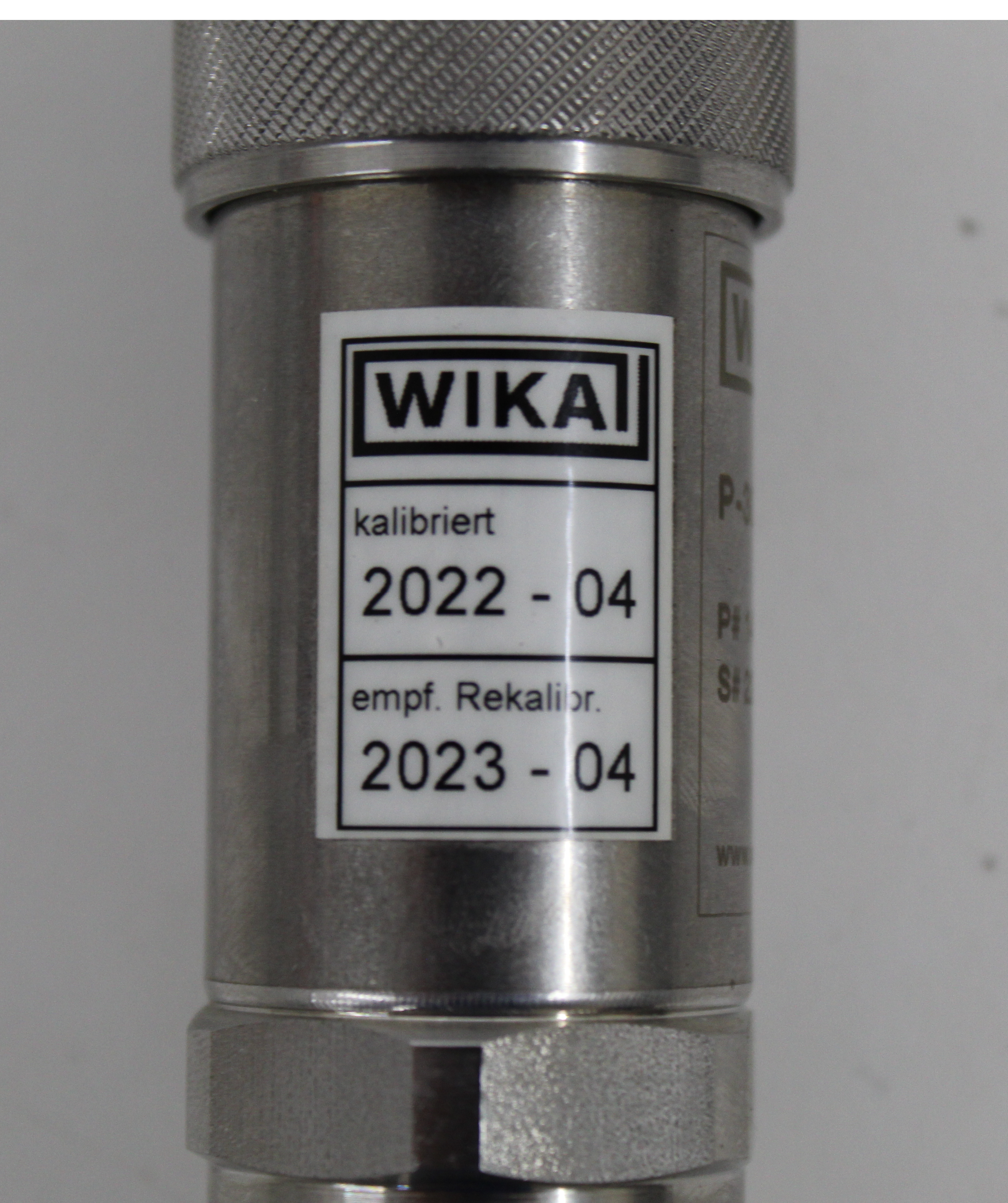 Used WIKA P-30 14039617 Precision Absolute Pressure Transducer 0-30 PSIA 0-10V