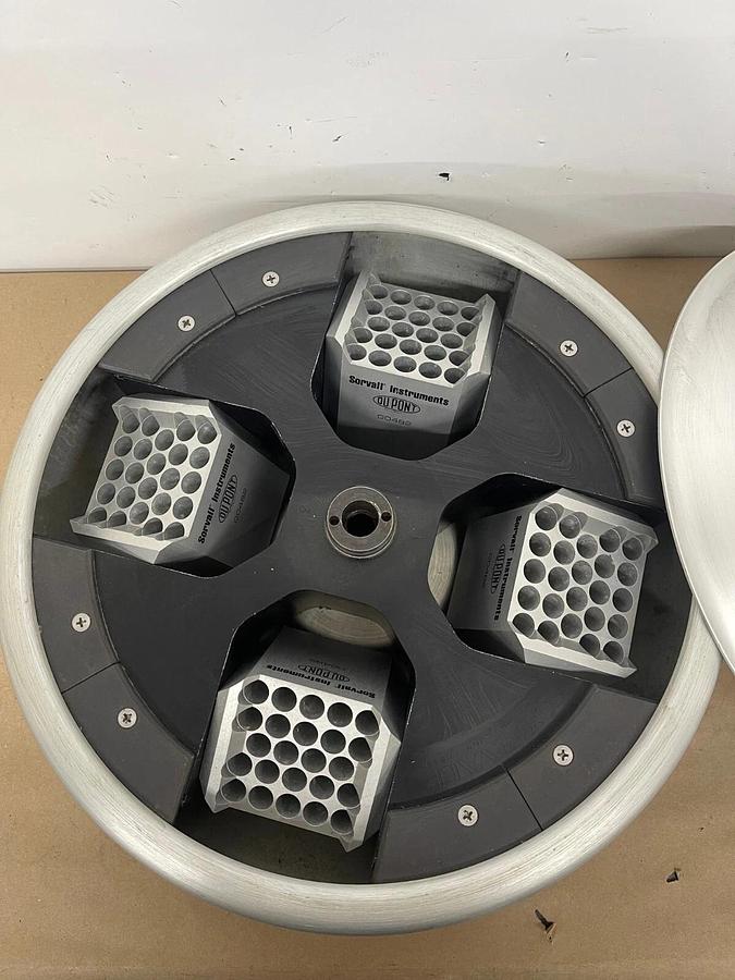 Used Sorvall DuPont HS-4 7000 Rev/Min Rotor W/ Sorvall DuPont Buckets 00482