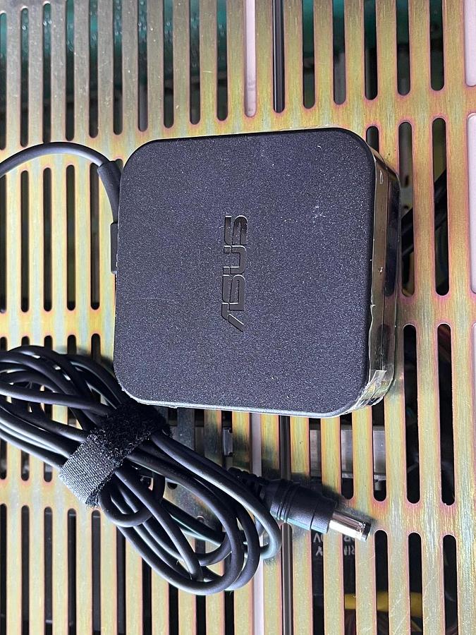 Used ASUS PA-1650-78 AC Adapter