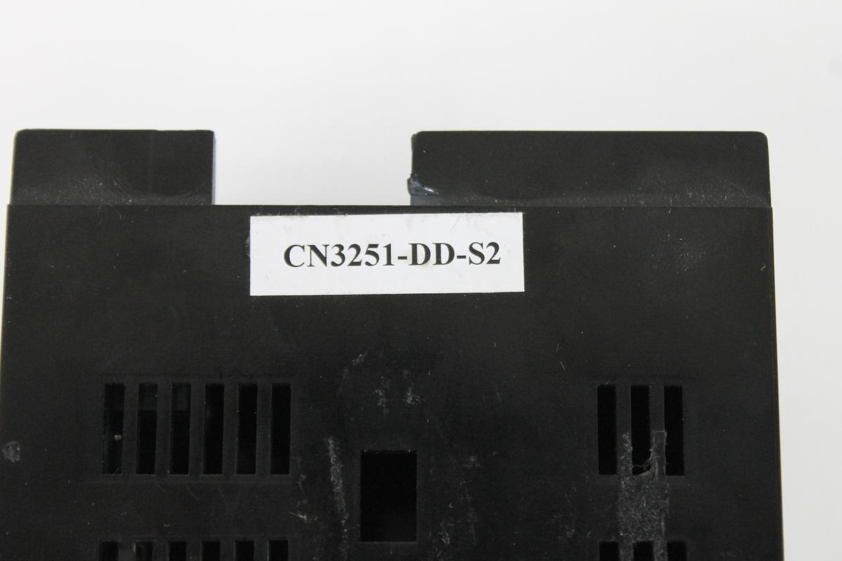 Used OMEGA CN3251-DD-S2 Temperature/Process Controller