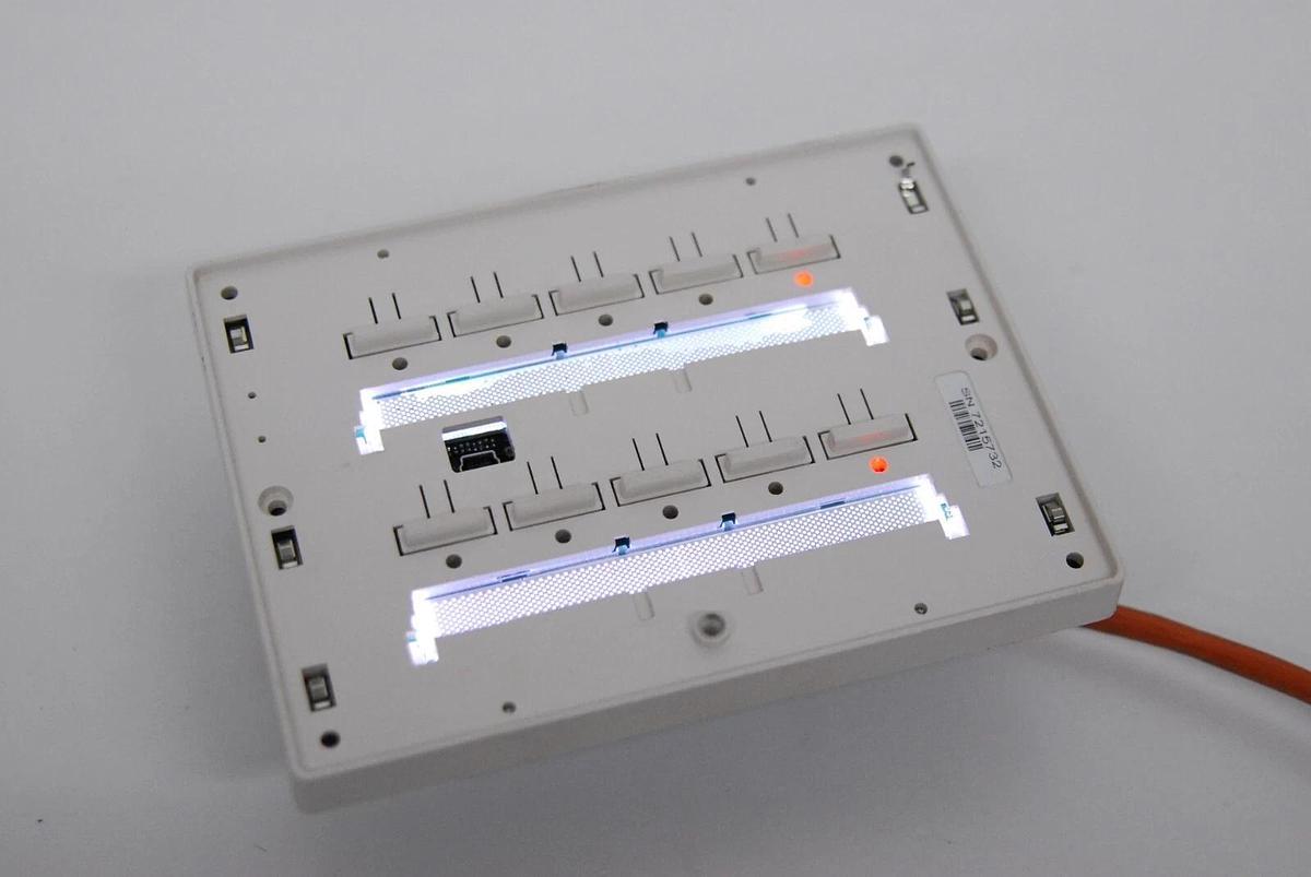 Used Crestron MPC-M5-W Media Presentation Controller M5