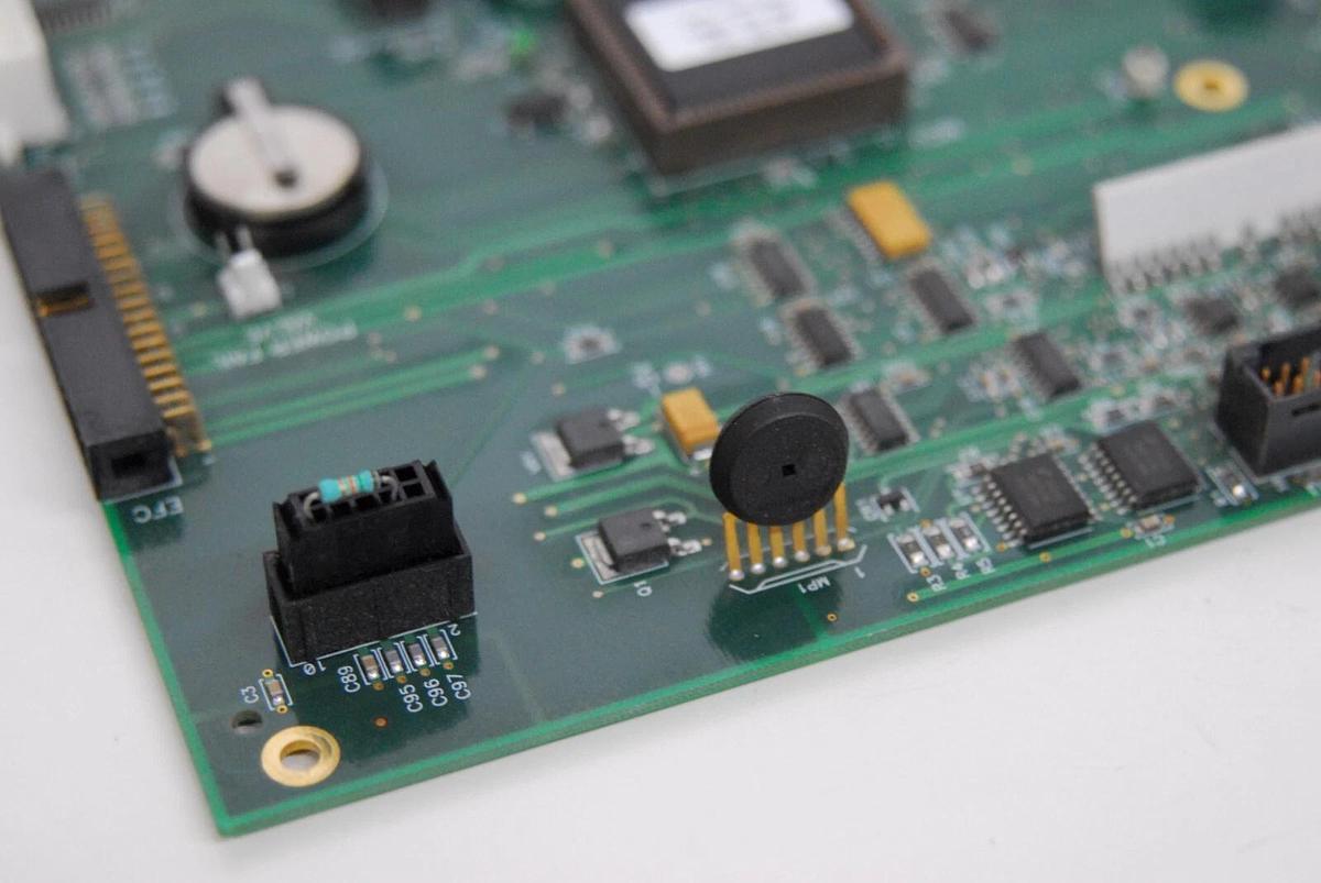 Used Varian 3900 GC MAIN BOARD 03-933358-01 03-933361-00 (SATURN 2000)