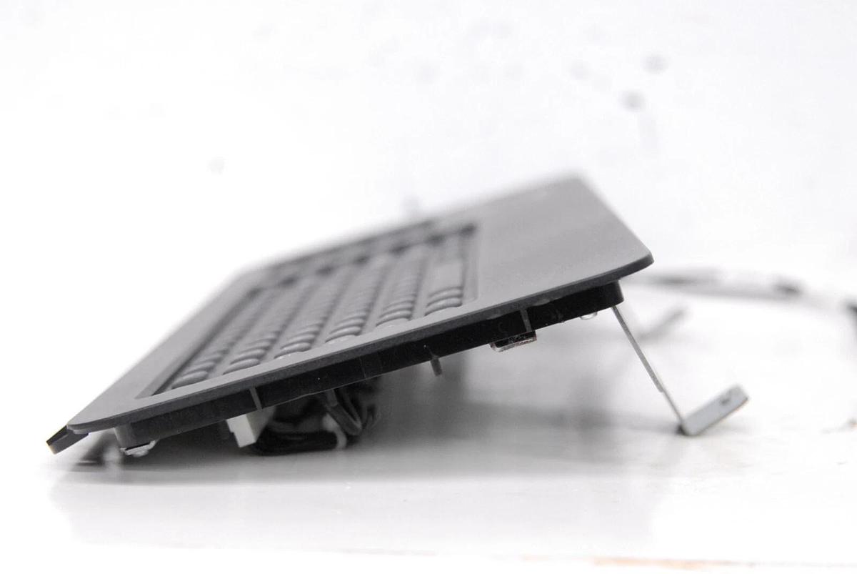 Used Omnicell Optiflex 13-1172 Keyboard W/ Authentec 45494 Fingerprint Sensor