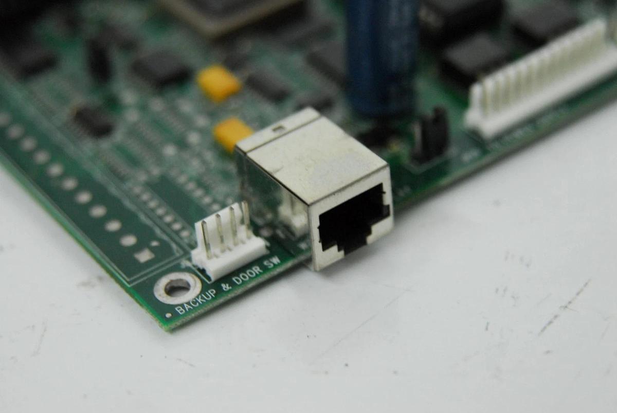 Used Kendro Laboratory 304864 H05 H06 H07 Refrigerator Control Board