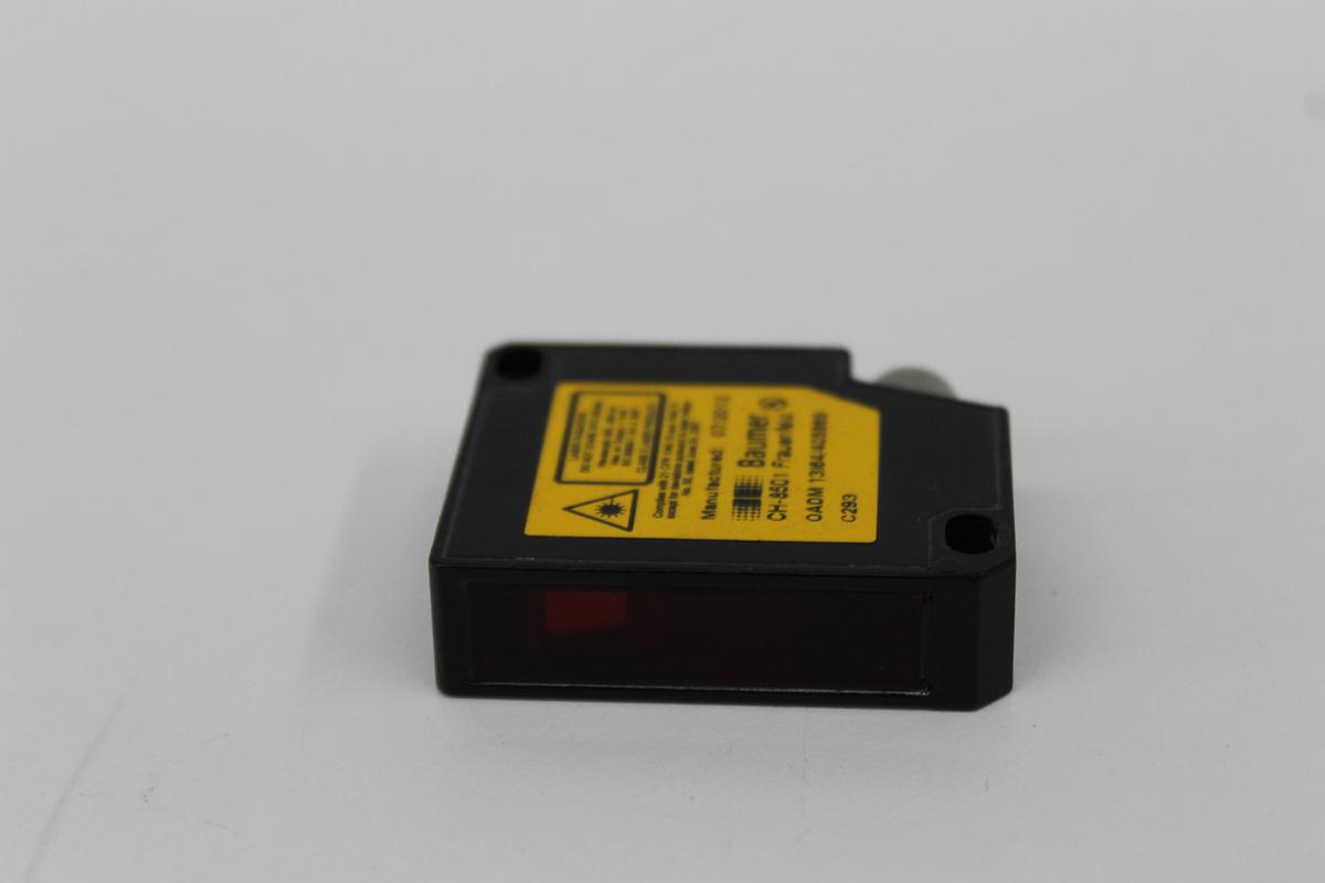 Used Baumer CH-8501 Distance Laser Sensor OADM 13I64/405869
