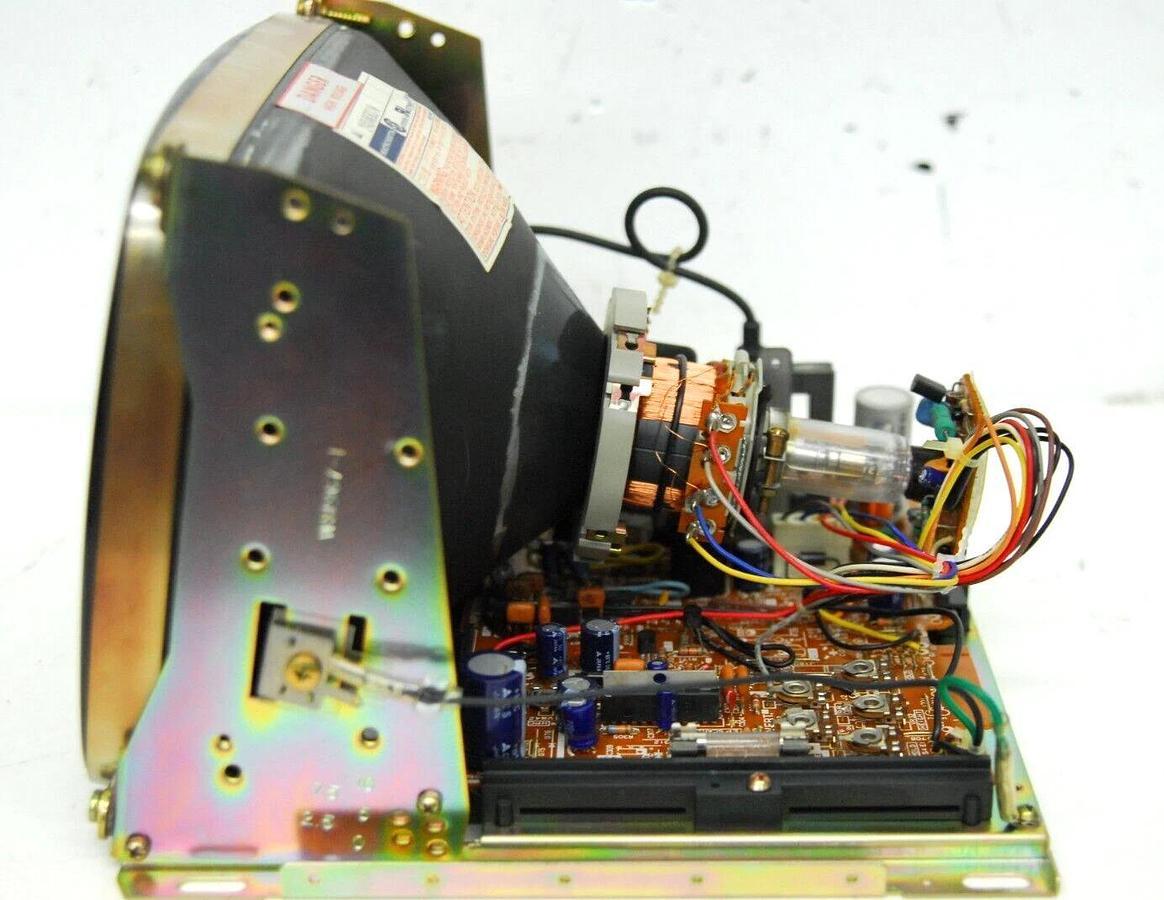 Used Vintage CRT - Matsushita 240AKB31N M-C9001N TR-90A1 9" Display (Shimadzu UV-160)