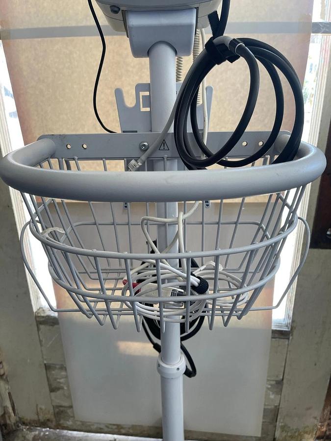 Used Welch Allyn 42MTB Vital Signs Monitor w/ Stand, Accessories