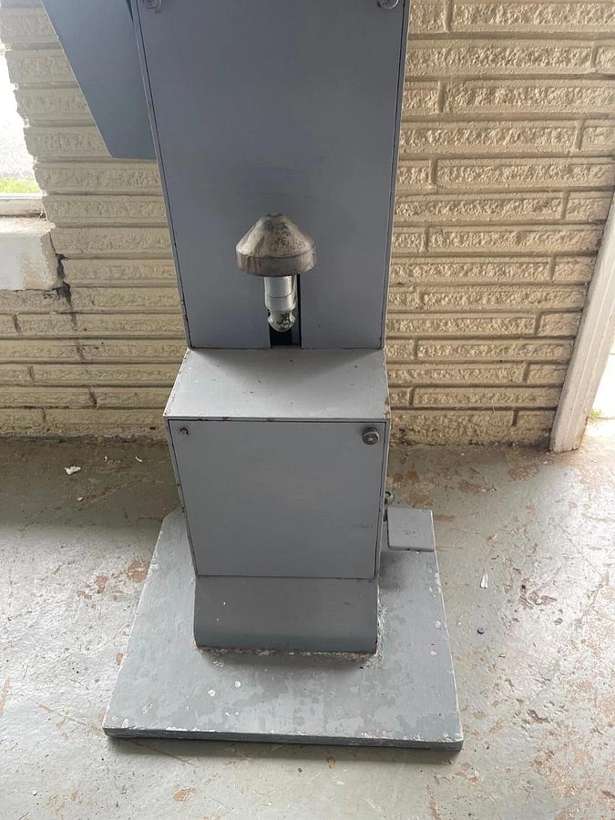 Used 1978 Grilliat-Jaeger Cork Boring Machine TYPE: BLC, No: 8402