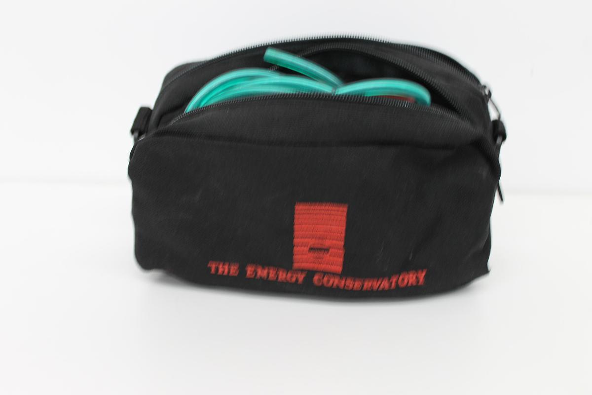 Used The Energy Conservatory DG-700 Digital Manometer Pressure & Flow Gauge