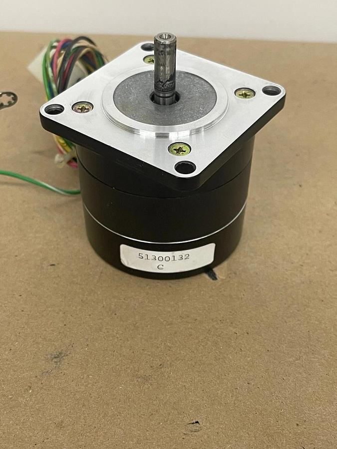 Used Vexta PH265L-04 Stepping Motor 2-Phase