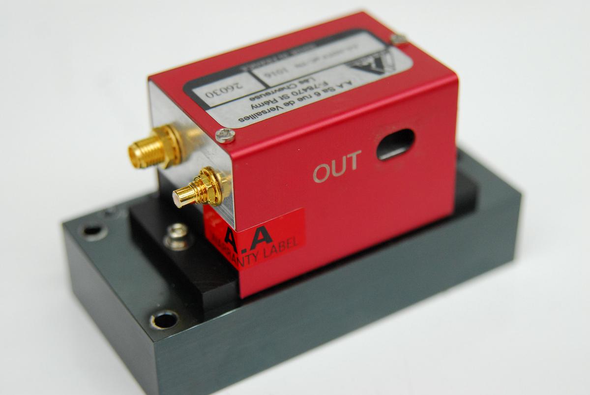 Used AA Opto-Electronic MOD6C-B4DB2510k410k-3070SA-VIS AOTFnC-VIS-TN 1105 Modulator