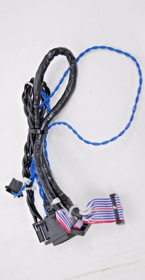 Used Kawasaki D32F-A001 - Lot of Cables/Connectors