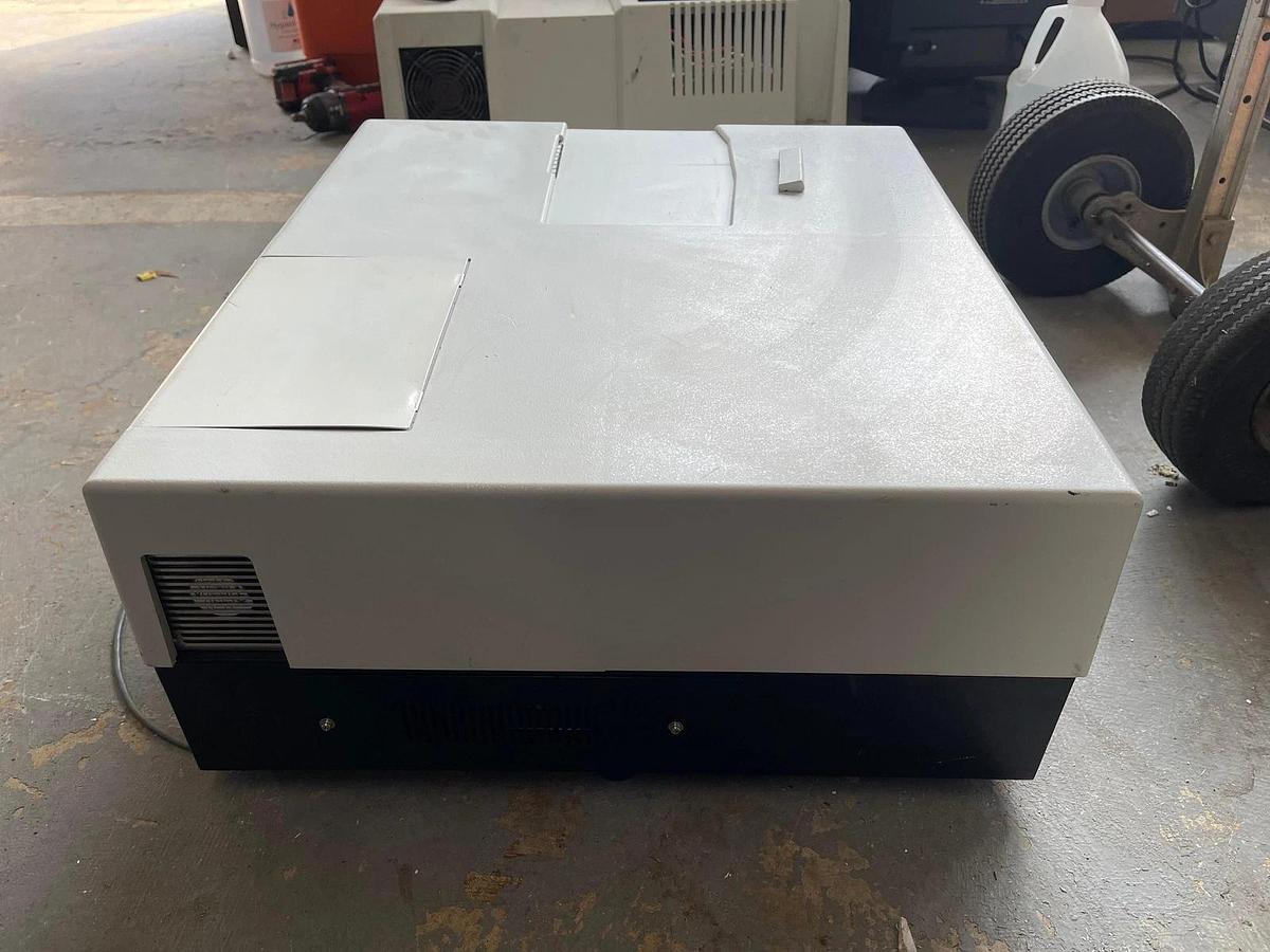Used Shimadzu UV-2501PC UV-VIS Recording Spectrophotometer