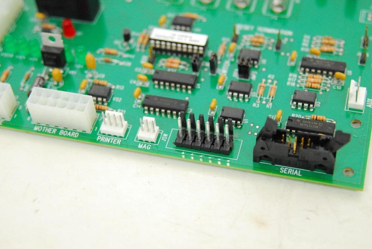 Used Omnicell 40-1003 M-64090 Power Communication Board (Optiflex)