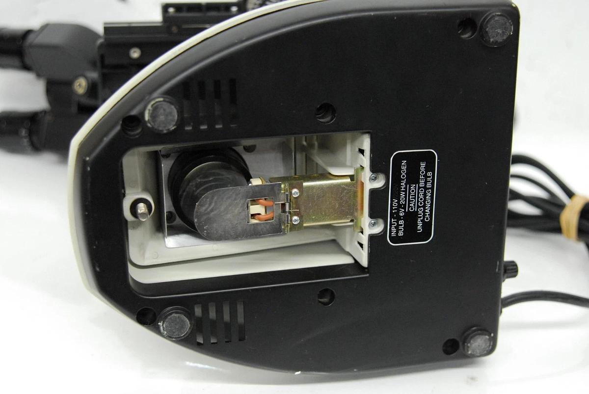 Used Wesco Lab VU 4200 Binocular Microscope W/ 4/10/40/100x SP-Achro Objectives