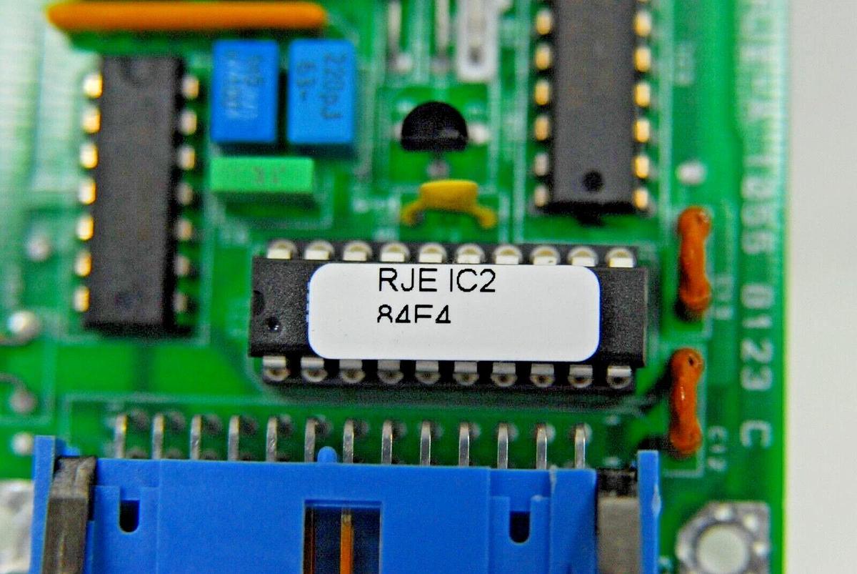 Used Wallac RJE-A 1055 8123 C Lift Controller