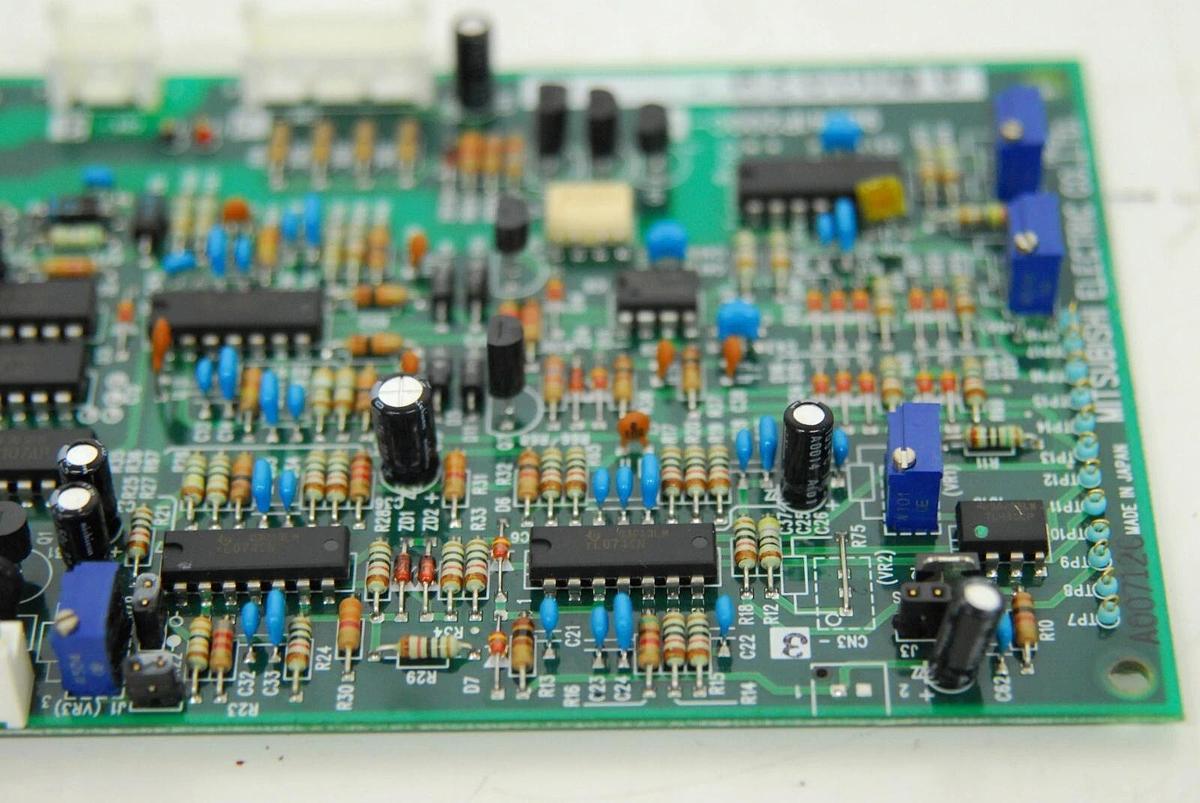 Used Mitsubishi 96041P200C-3 Circuit Board (RA-90 Wire EDM)