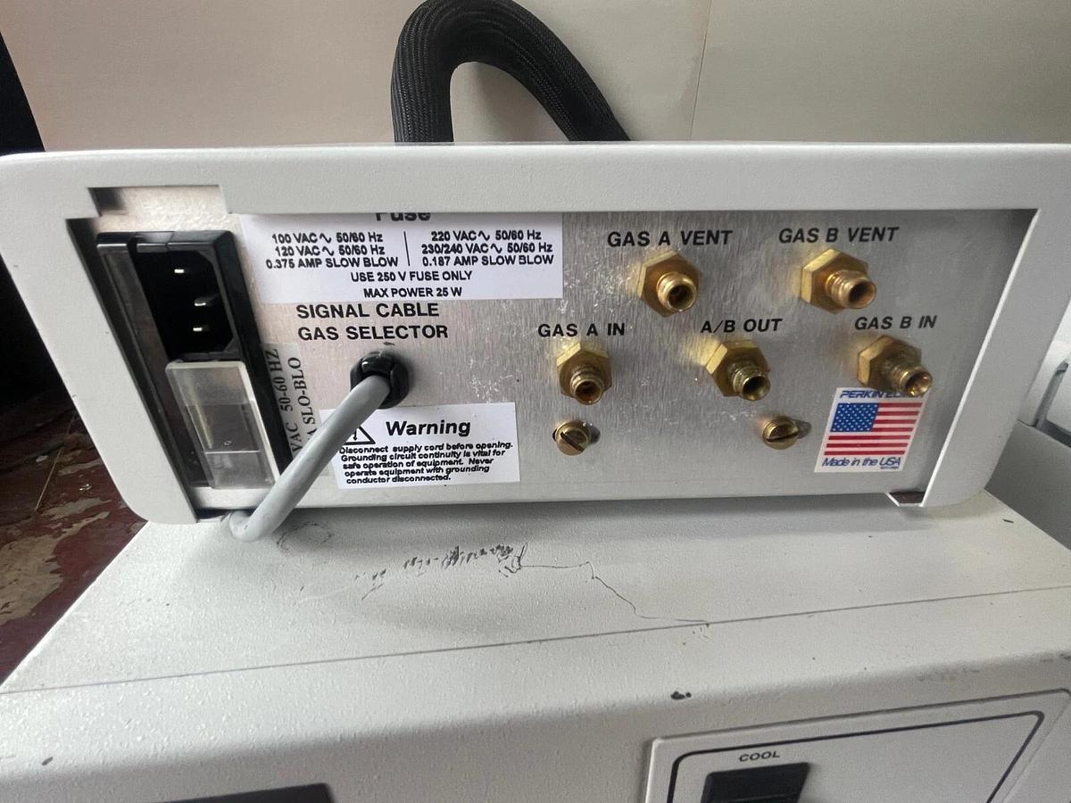 Used Perkin Elmer N5360021 PYRIS Diamond DSC W/ Intracooler 1P, GSA 7