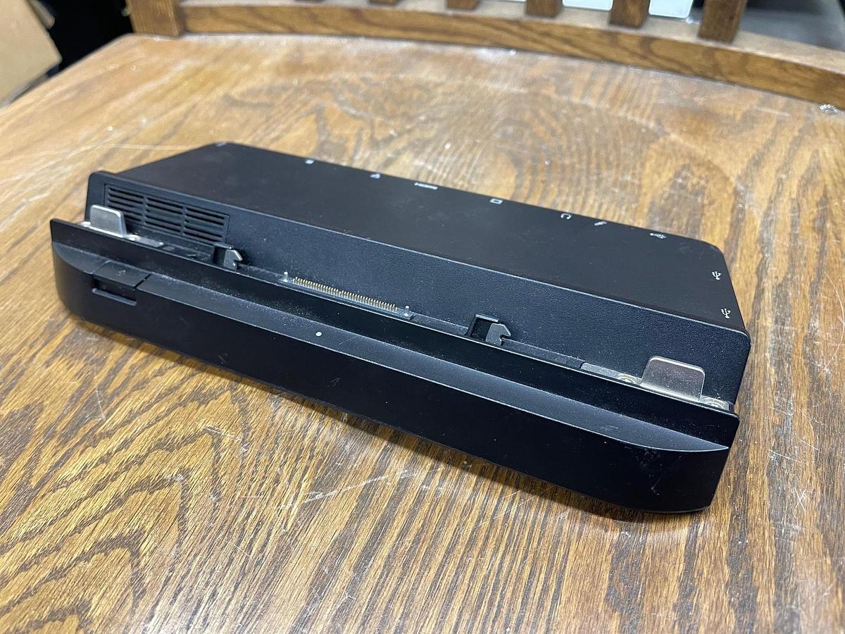 Used Fujitsu CP701208 Stylistic Port Replicator