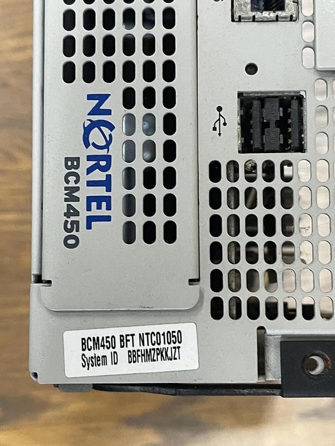 Used Nortel BCM450 NTC01050