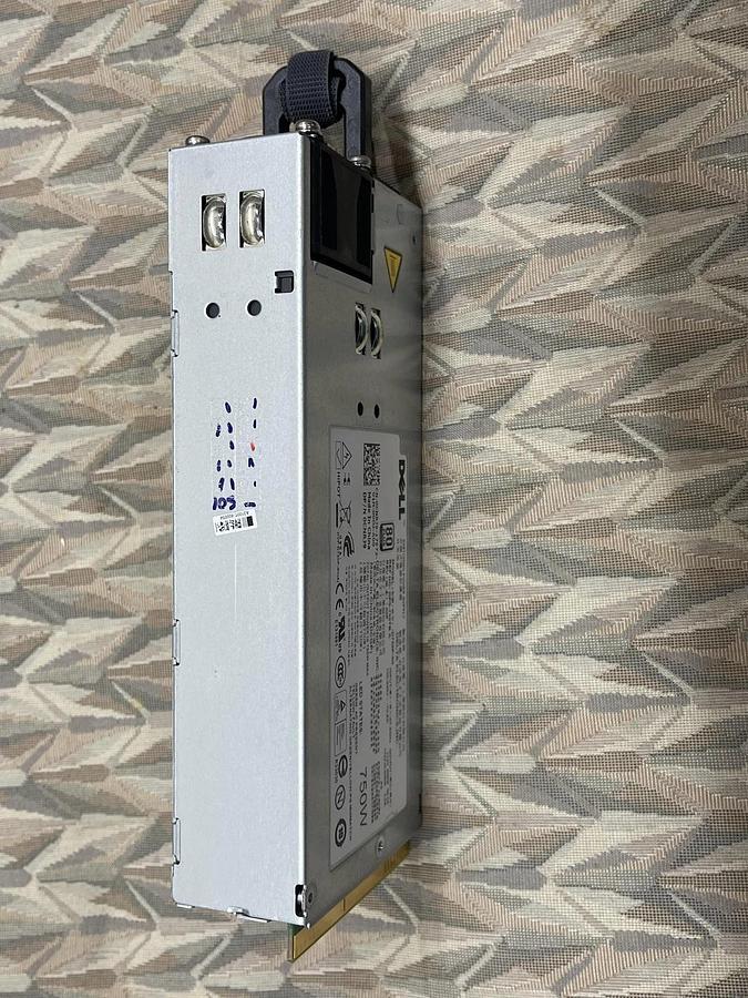 Used DELL 0CNRJ9 Power Supply