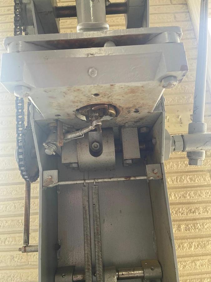 Used 1978 Grilliat-Jaeger Cork Boring Machine TYPE: BLC, No: 8402