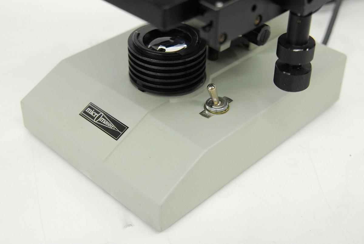 Used Fisher Scientific Micromaster Model E Microscope W/ 4/10/40/100x Objectives