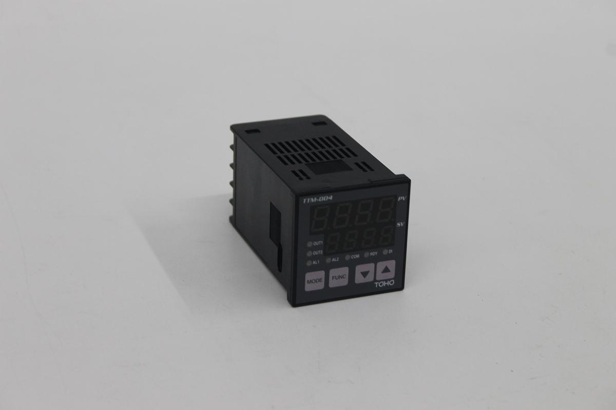 Used TOHO TTM-004 Temperature Controller (TTM-004-P-AM)