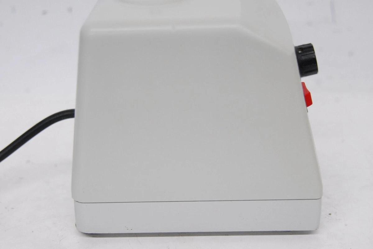 Used Labnet VX100 S0100 Vortex Mixer