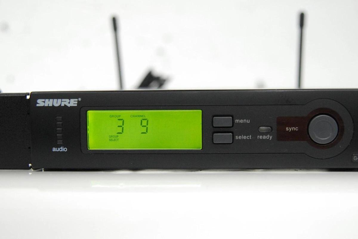 Used Shure SLX4-G4 470-494MHz Wireless Receiver W/ Power Adapter, Antennas, Rack Ears
