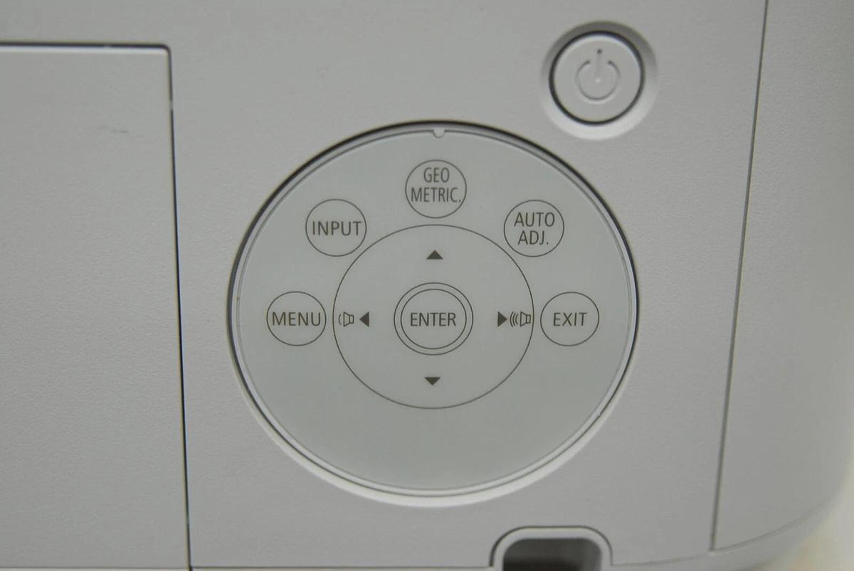 Used NEC NP-PA722X Dukane ImagePro 6772-L Multimedia Projector W/ NP13ZL Lens -TESTED