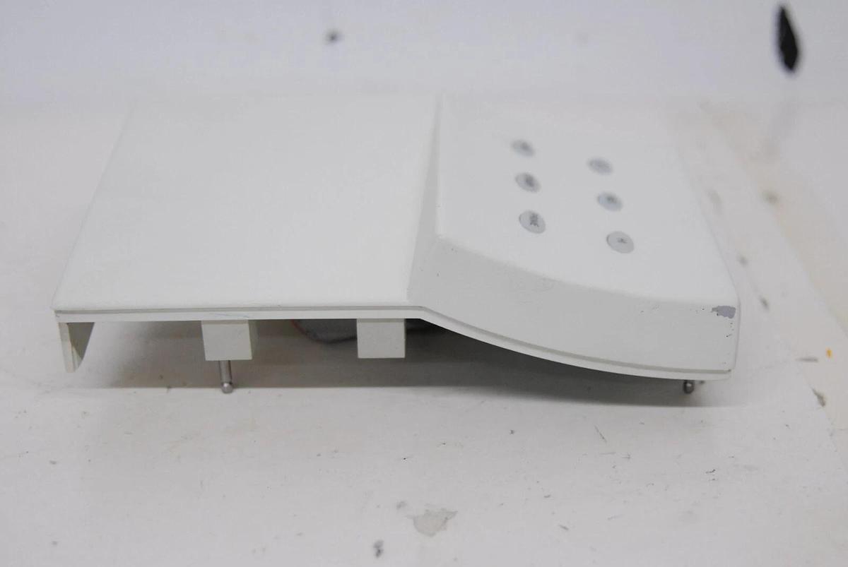 Used Becton Dickinson 19-66247-00 Fluidics Control Panel W/ Cables (FACSCalibur)