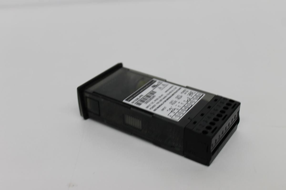 Used NOVUS N1020-PR Temperature Controller