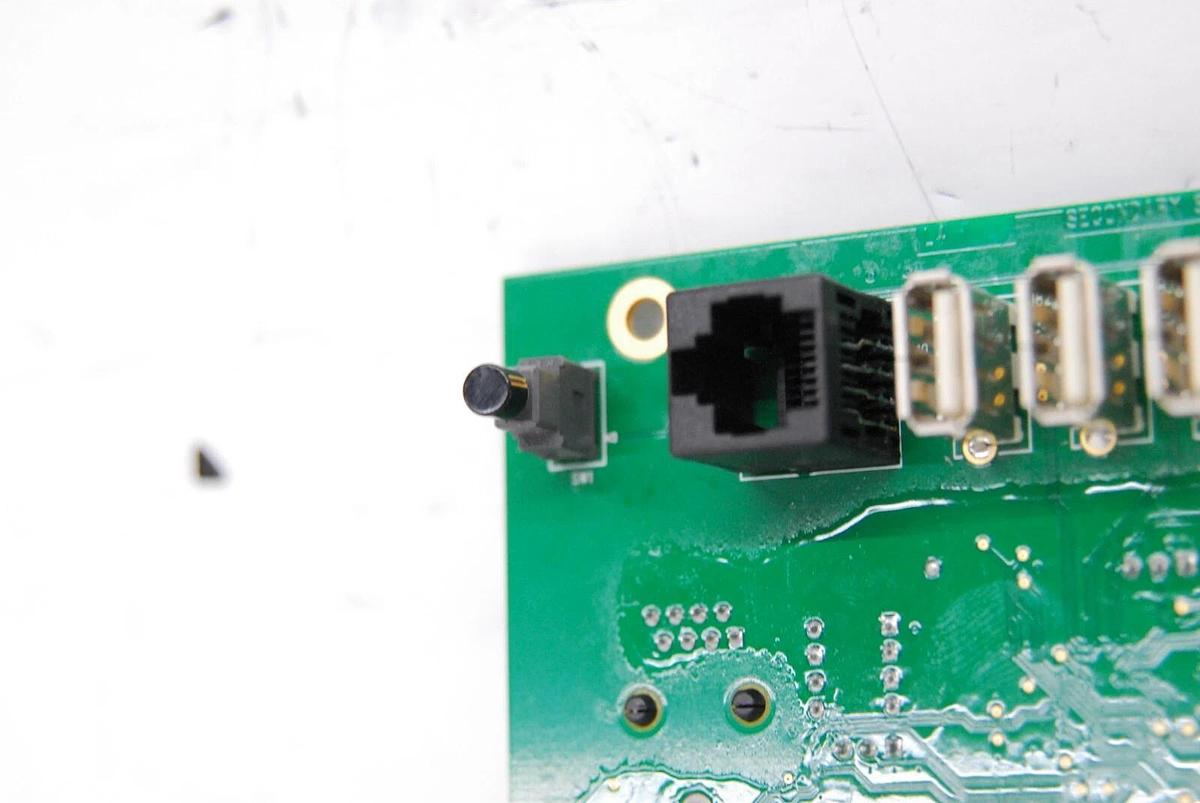 Used Humanscale 675-0701 675-1086 T7 USB Peripheral Power Distribution Board