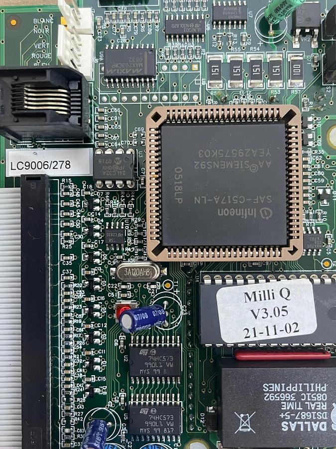 Used Millipore PF07520/A Display Board from Milli-Q A10 Water Purifier