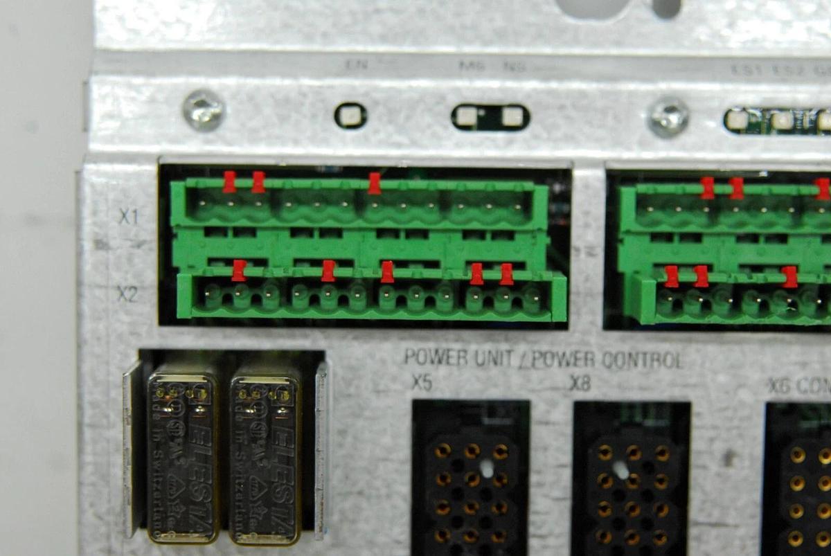 Used ABB DSQC331 3HAB7215-1/07 Circuit Control