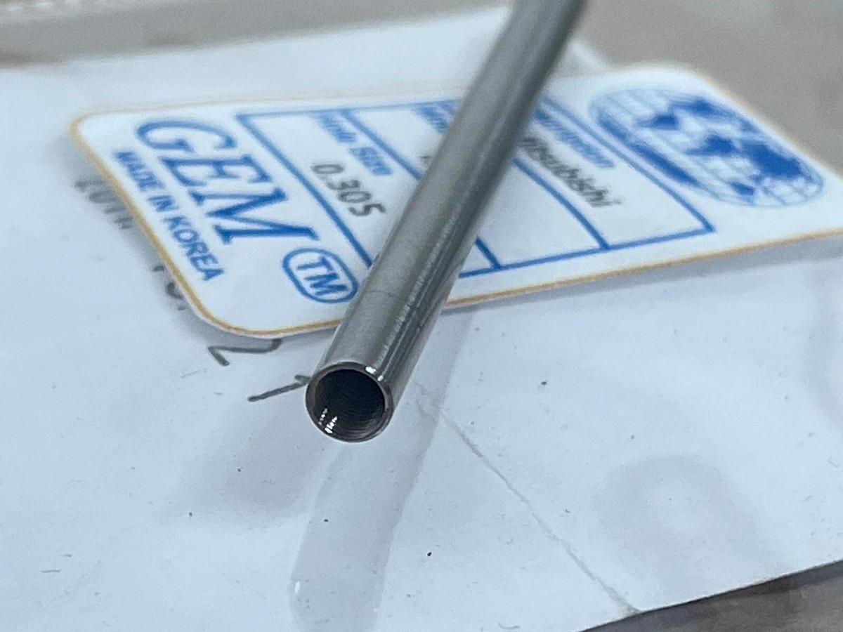 Used Mitsubishi M106 Wire Guide X052B102G55