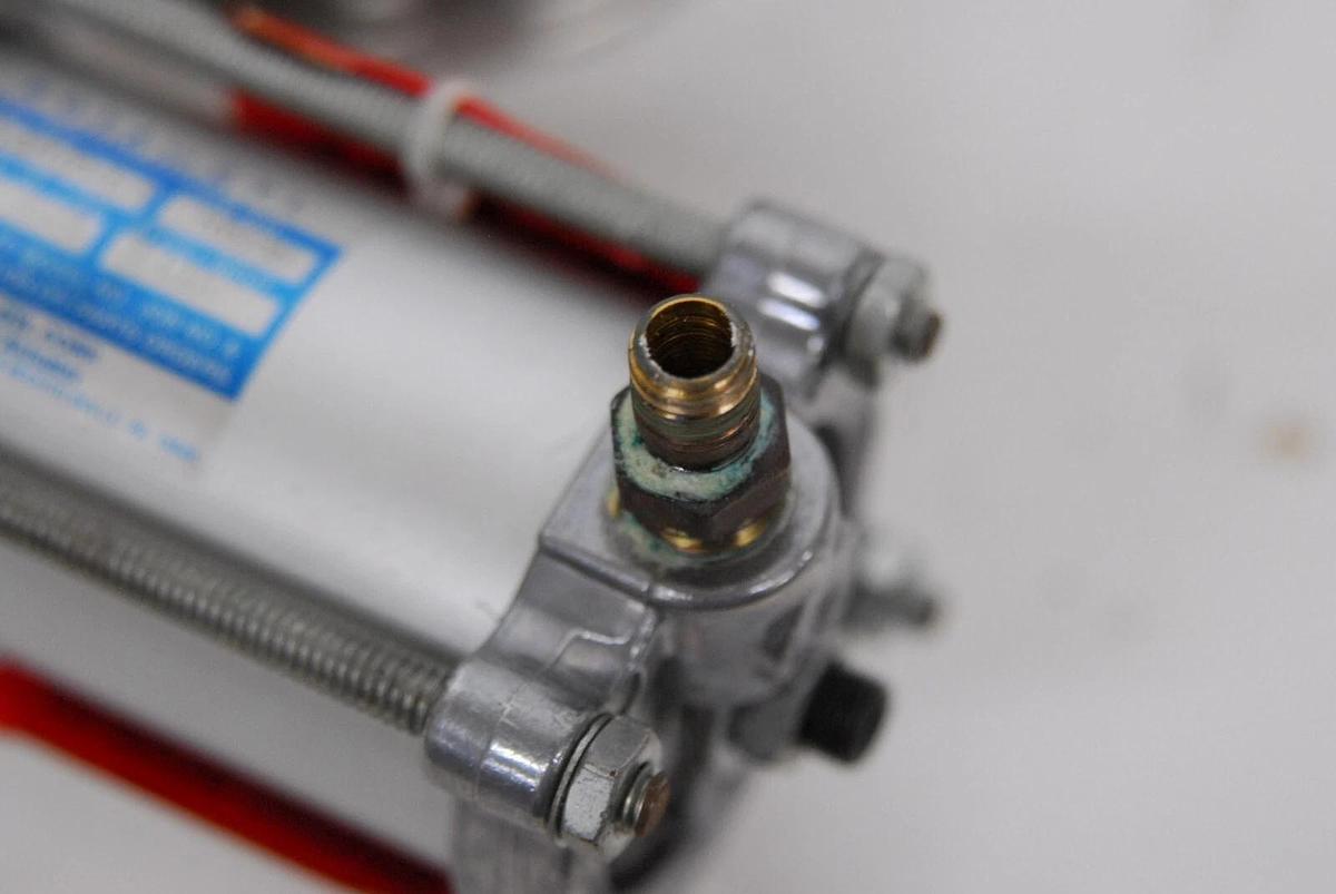 Used Key QBV-40-P-AL Pneumatic Butterfly Valve W/ Rota-CYL ADL2.0X100-1-0 Actuator