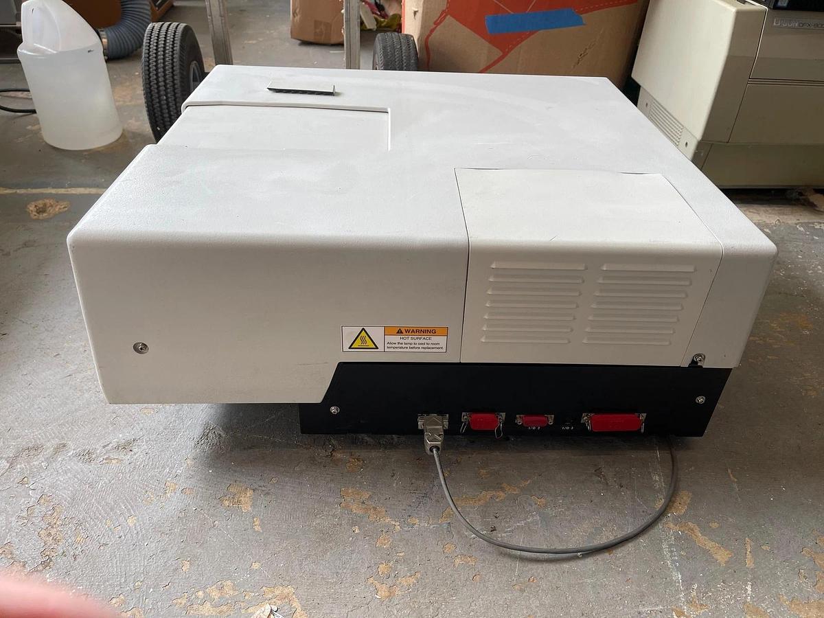 Used Shimadzu UV-2501PC UV-VIS Recording Spectrophotometer