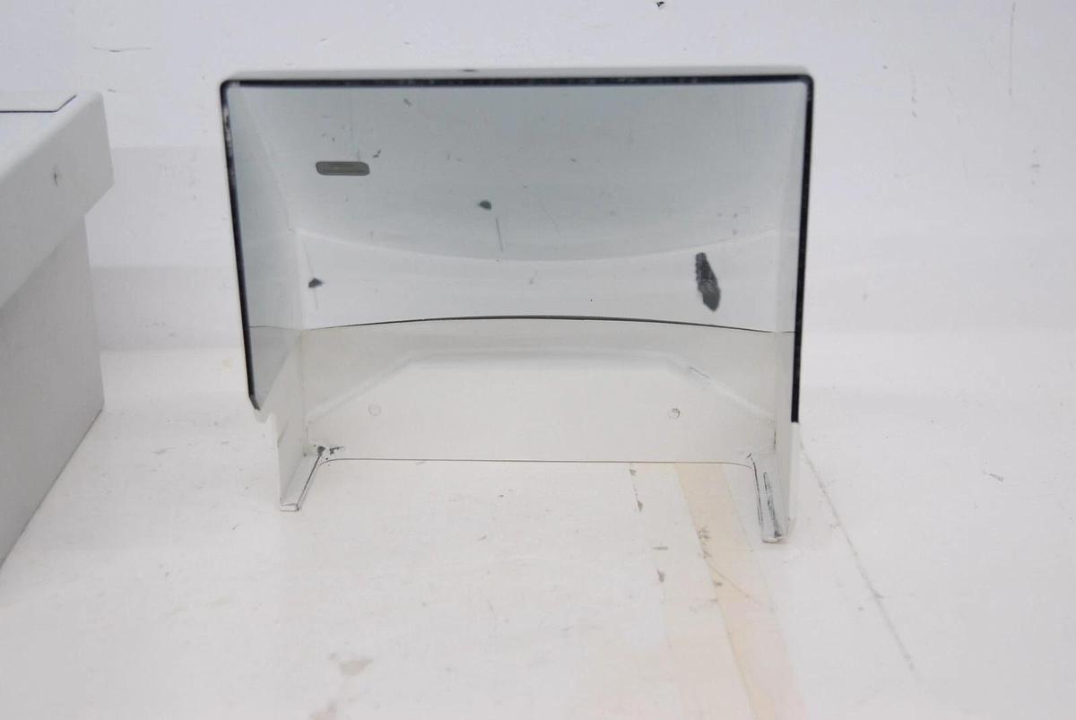 Used Becton Dickinson FACS Loader 02-61590-01 W/ Cover (FACSCalibur)