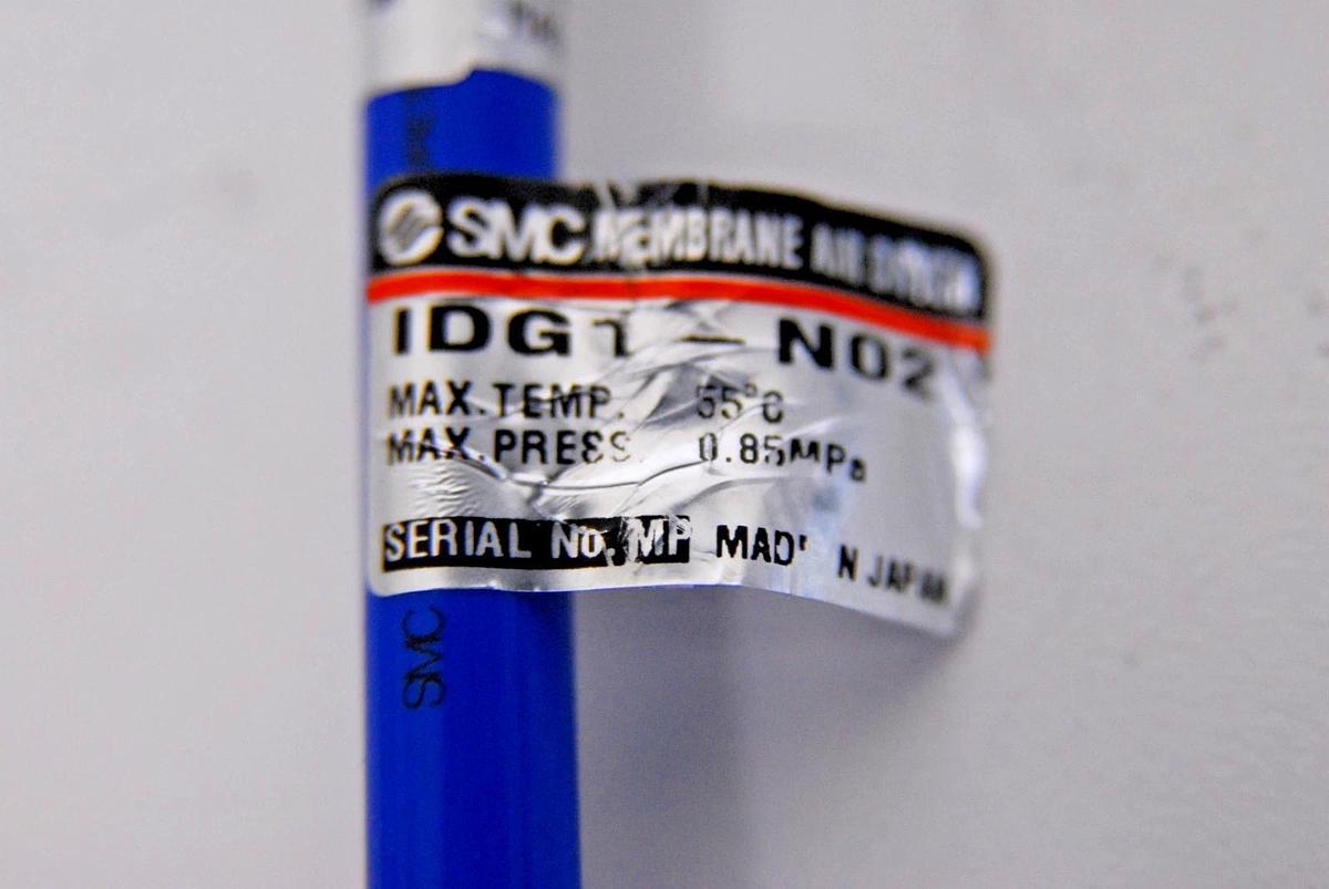 Used SMC IDG1-N02 IDG Series Membrane Air Dryer (1/2" Ports, 10" Length)