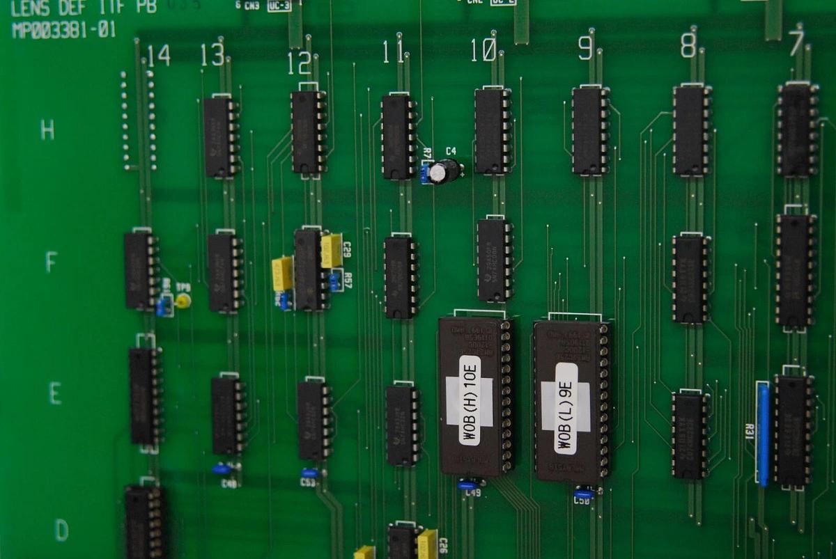 Used Jeol LENS DEF ITF PB MP003381-01 for Jeol JEM 1230 TEM Electron Microscope