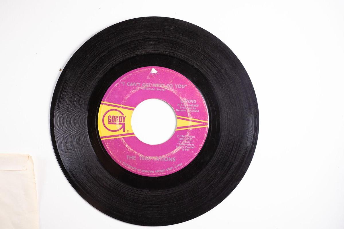 Used The Temptations I Can't Get Next To You, Running Away  45 Record