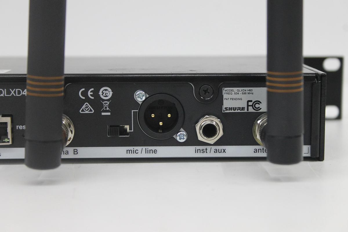 Used Shure QLXD4 Receiver W/ Shure QLXD1 Transmitter Bodypack
