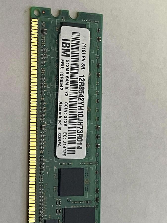 Used IBM 12R8542 512MB DIMM DDR2 (1 x 512MB)