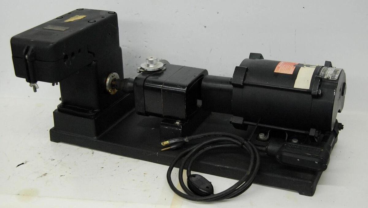 Used Sigmamotor T6SH Finger Pump W/ Zero-Max JK1 Drive, GE 5KH32KG651AX Motor - Works