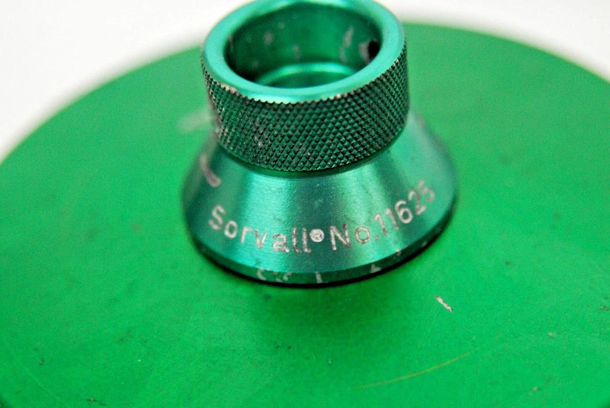 Used Sorvall TFT-80.13 Fixed Angle Centrifuge Rotor 80000 RPM 8-Slot Titanium W/ Lid